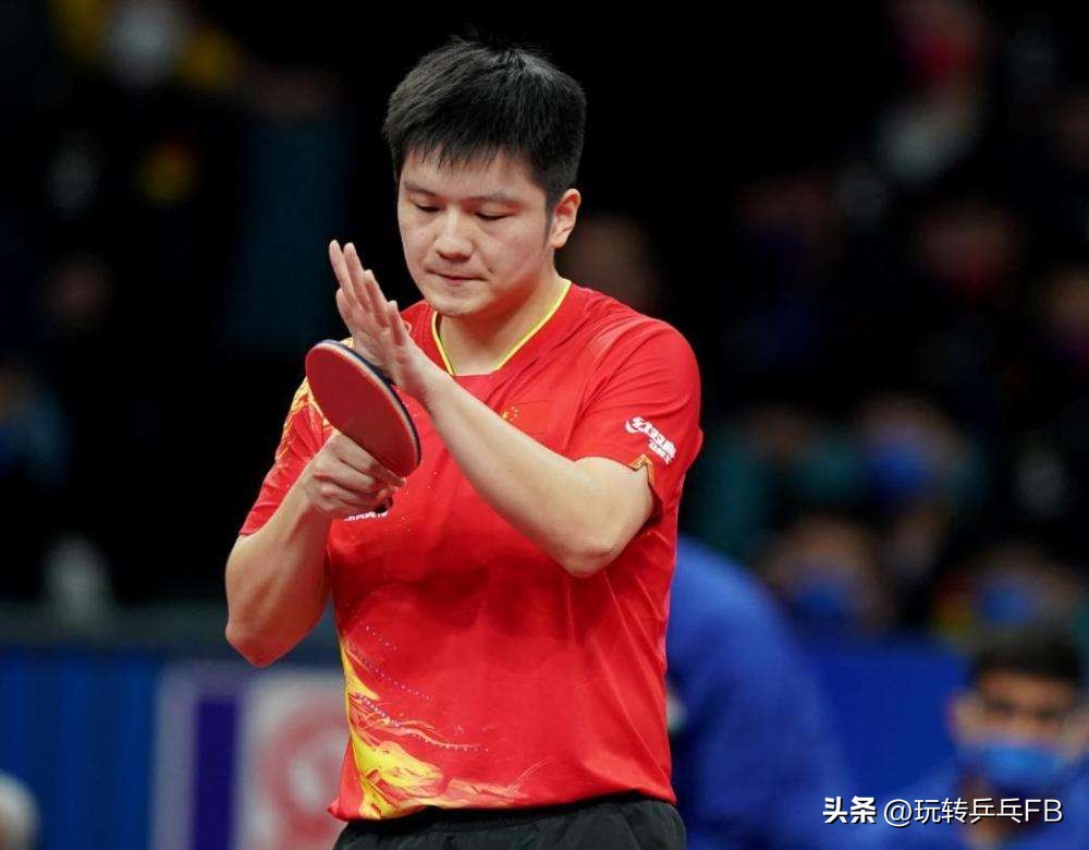 顶尖乒乓球选手都用什么乒乓球拍,拼乒乓球运动员球拍