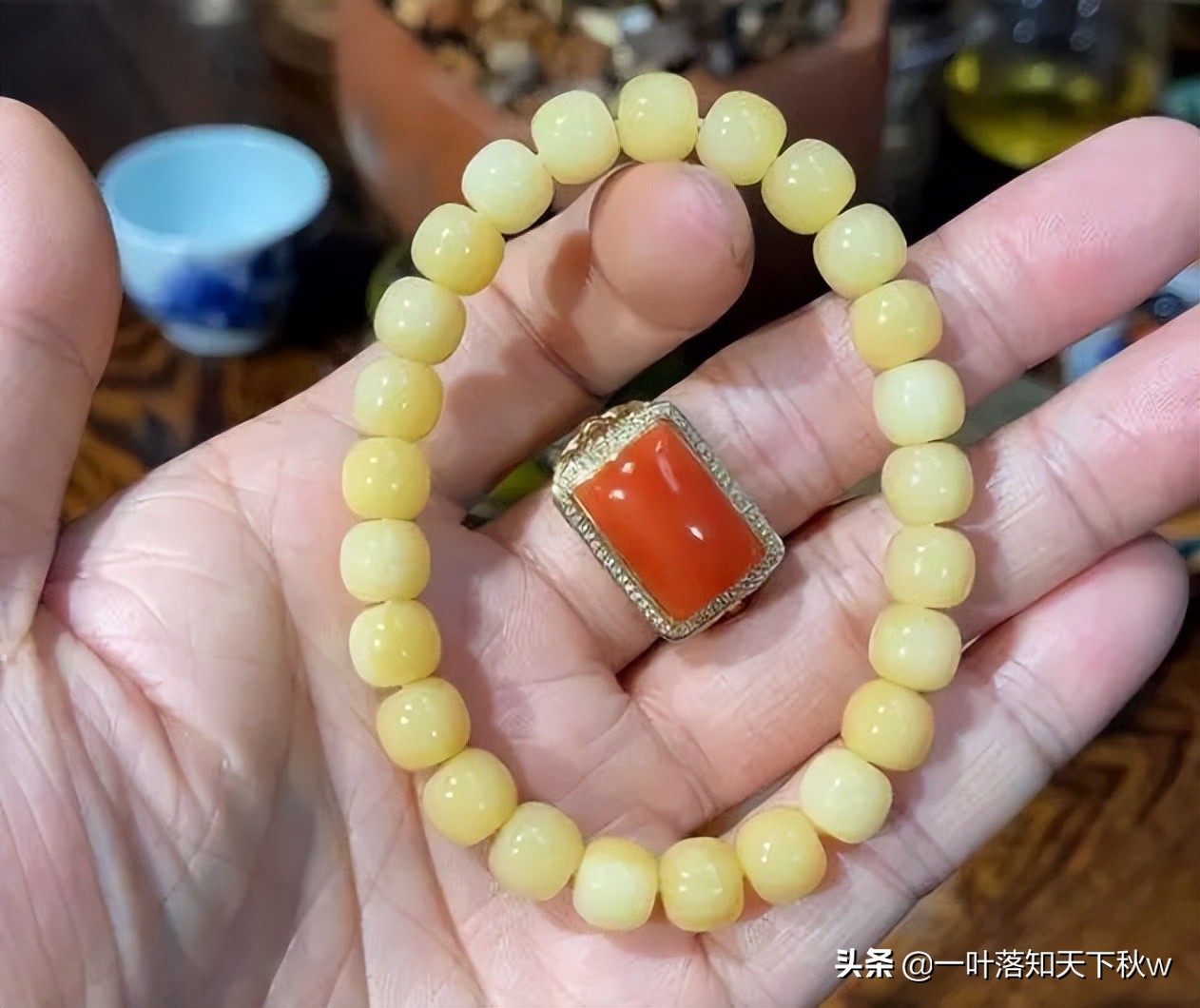 这四种文玩越玩越值钱你有吗,能盘透的几种文玩