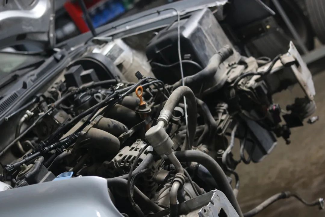 翻新高尔夫6代,帮老大爷改装