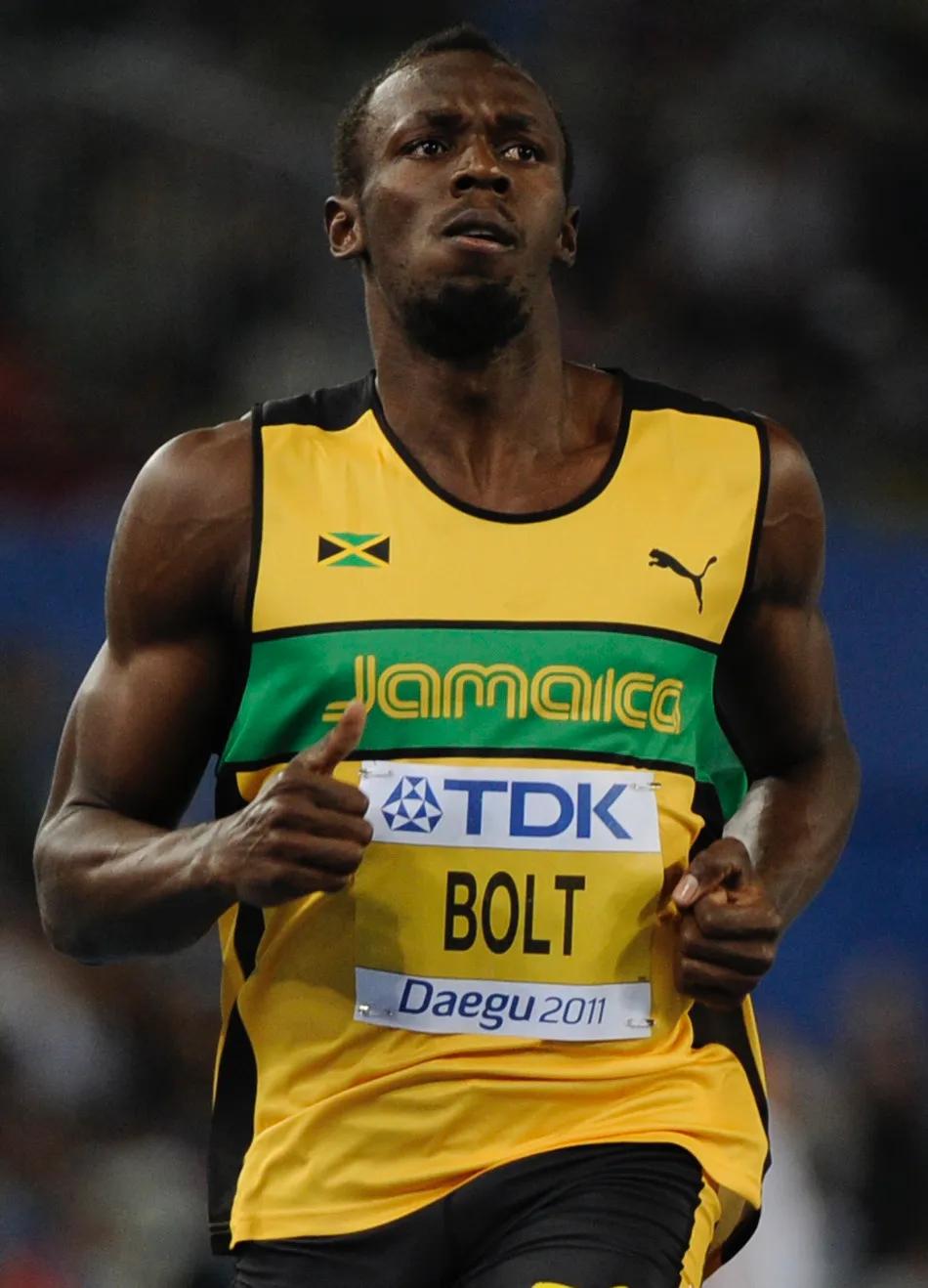 短跑之王博尔特侧面视角,短跑之王博尔特来打篮球