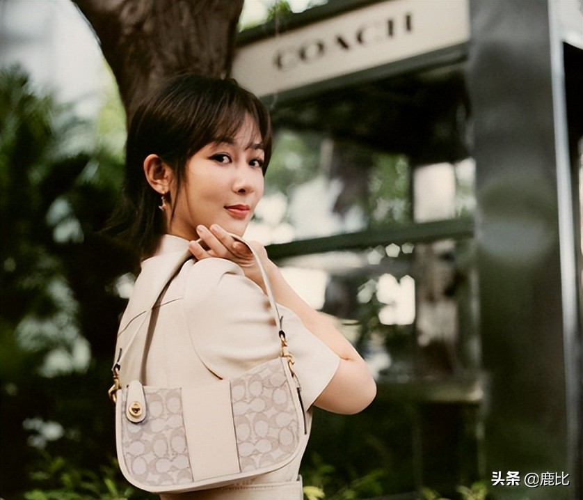 秋冬腋下包推荐,2022春夏经典腋下包