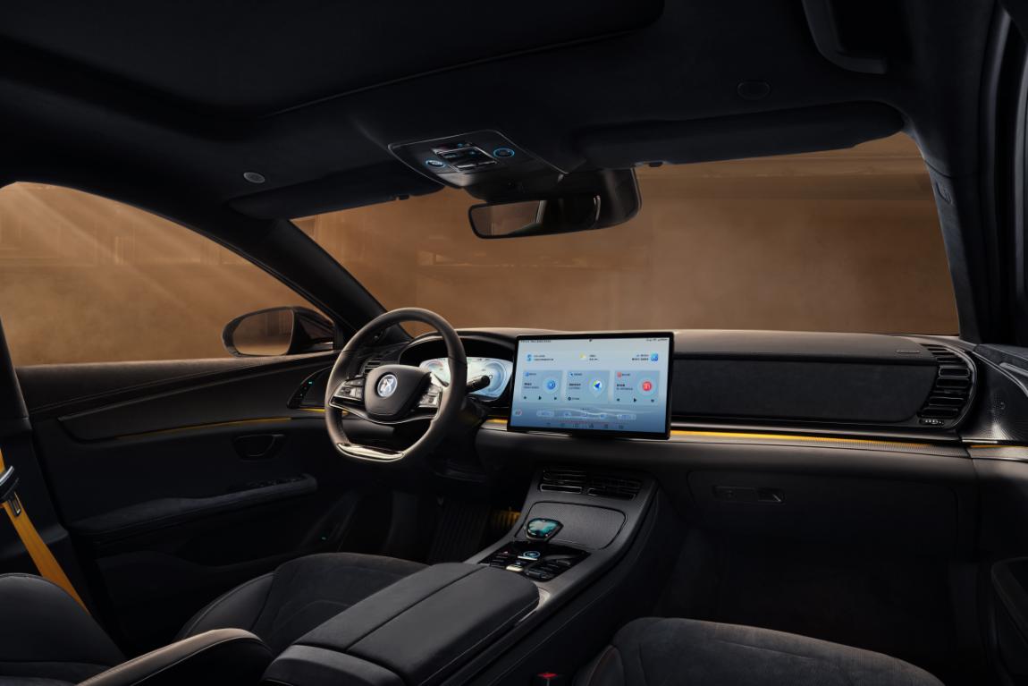 黑色汉dmi冠军版200km尊享配置,新款汉dmi冠军版最低配fsd