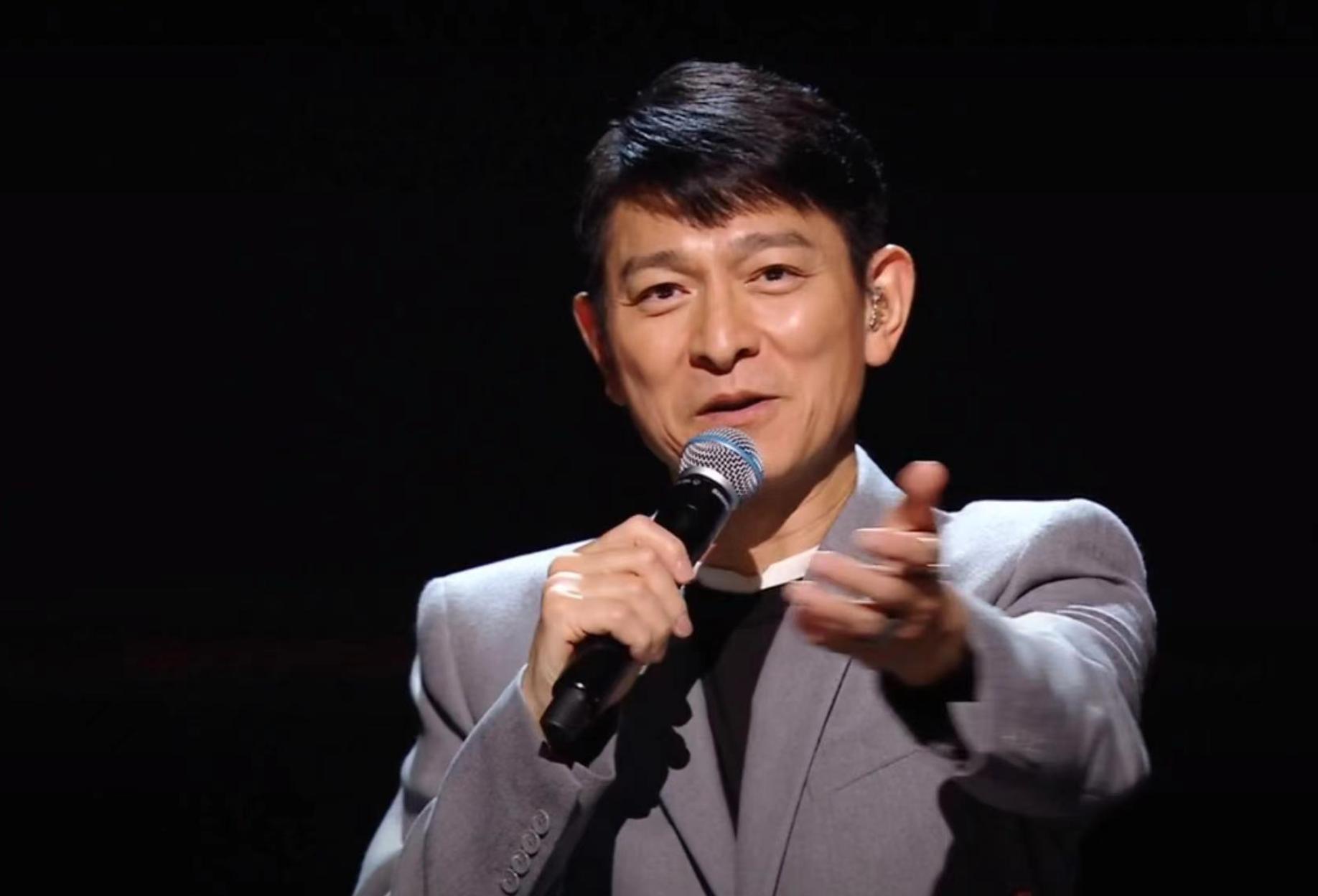 刘德华演唱会观看破3亿人次，回应李克勤逗笑自己，谈影帝无用