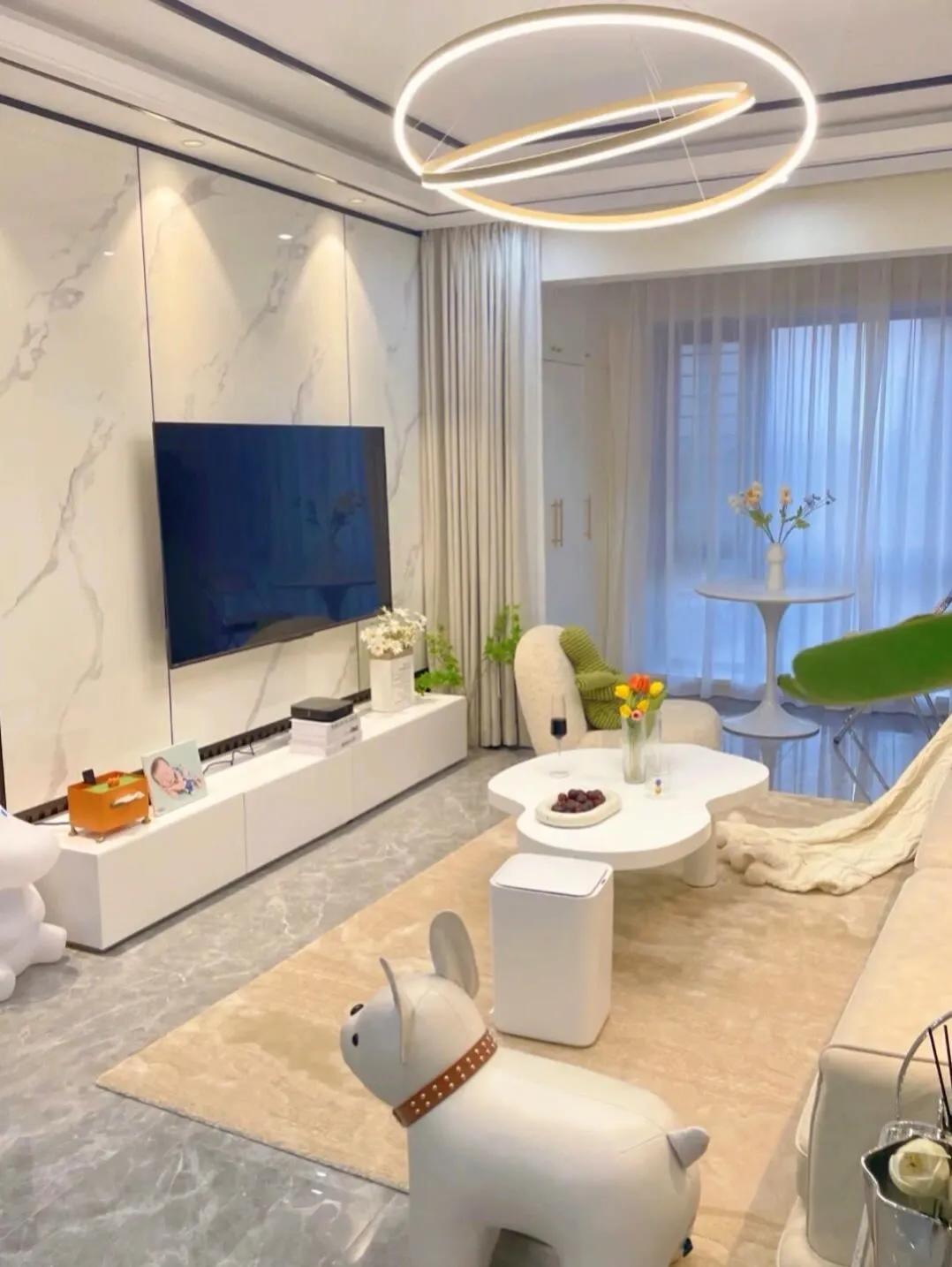 暖色系装修效果图,20平装修风格轻奢暖色调