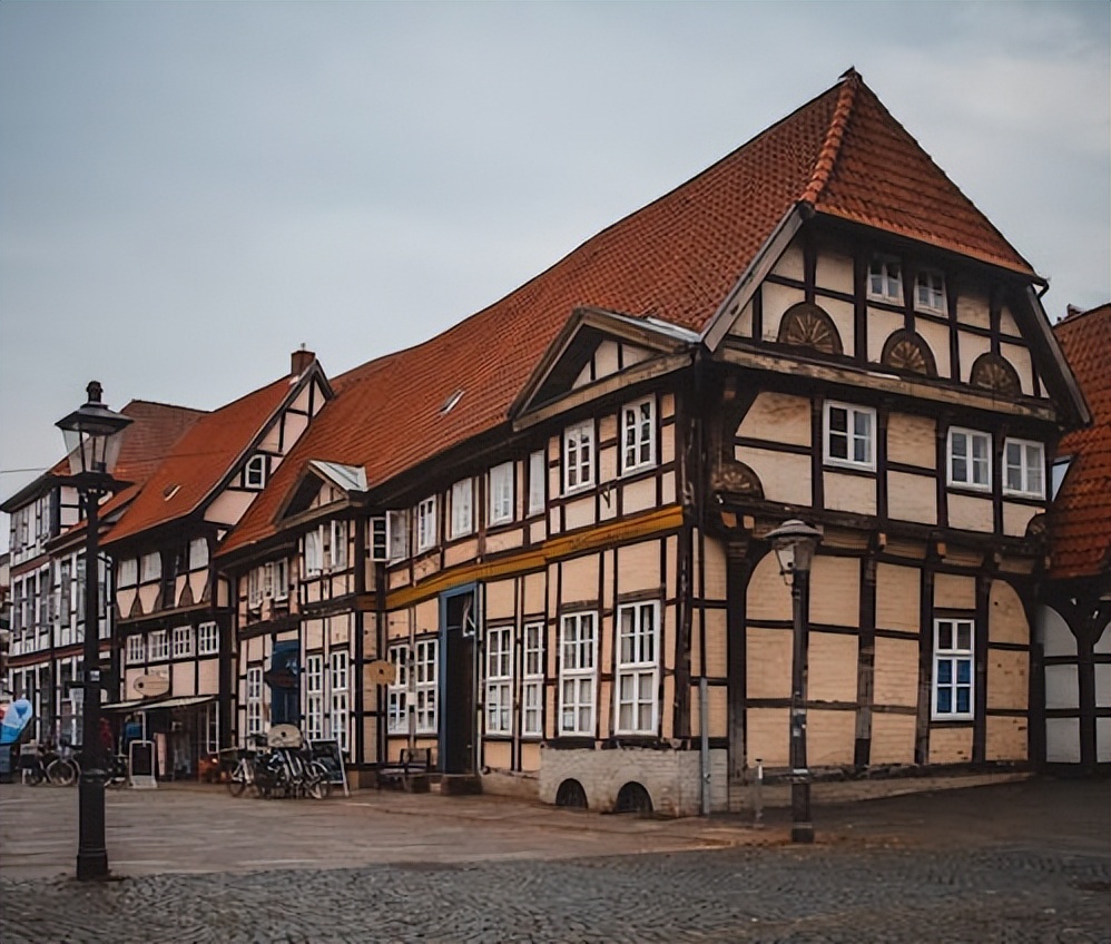 出国留学加拿大签证办理流程,新加坡出国留学的条件及流程