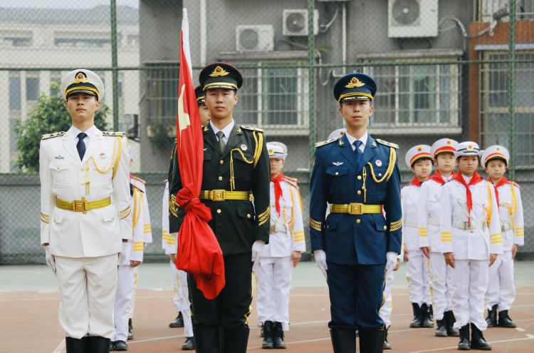 江津区鼎山小学校风和校训,江津鼎山小学位置