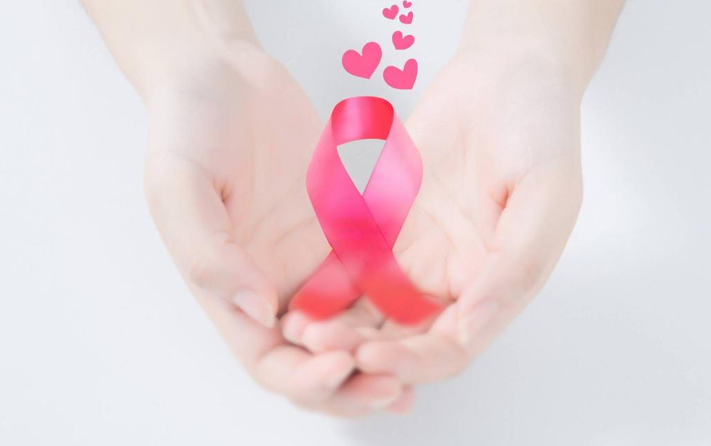 女子腹部痒，医生用镊子夹出16只阴虱！原来阴虱有4个传播途径