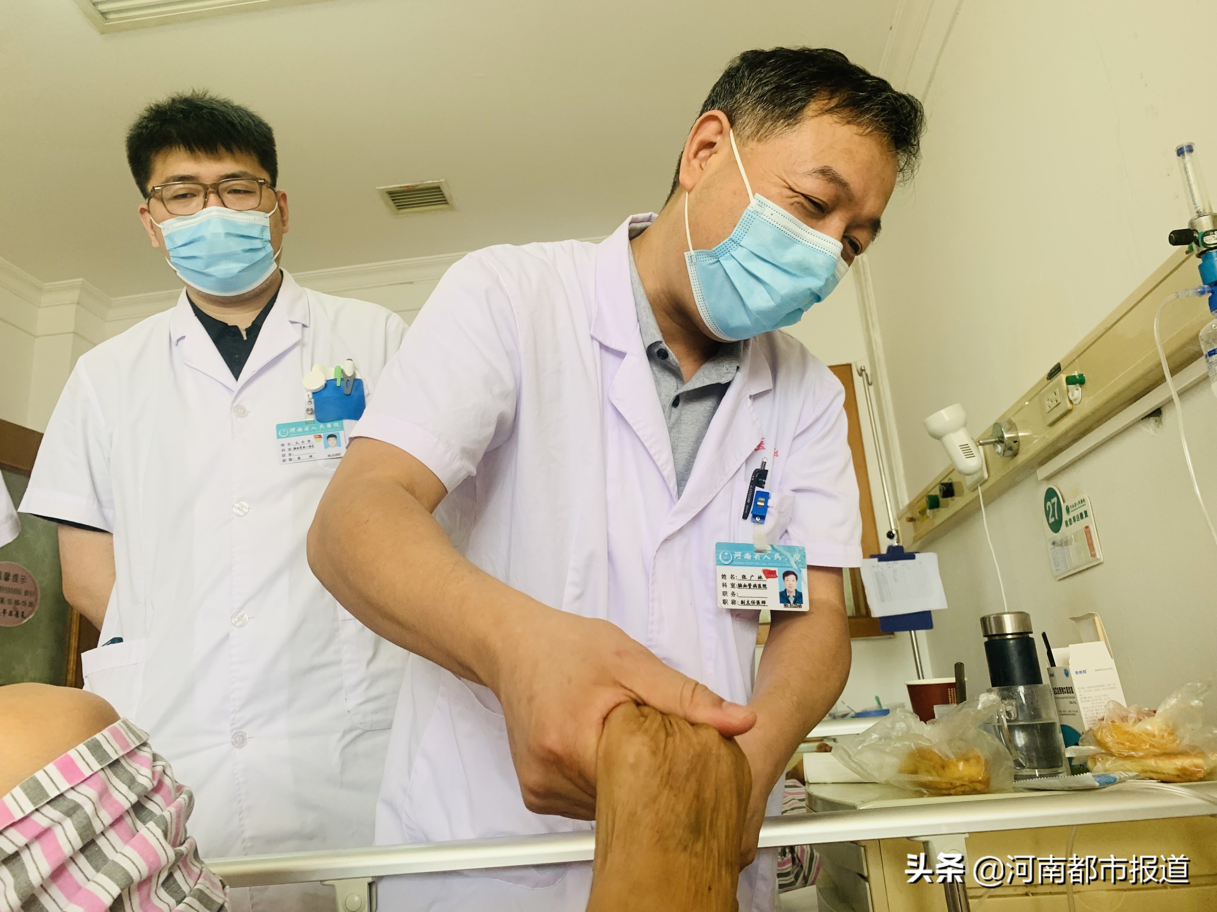 一台手术完成3项高难度操作创下全国首例