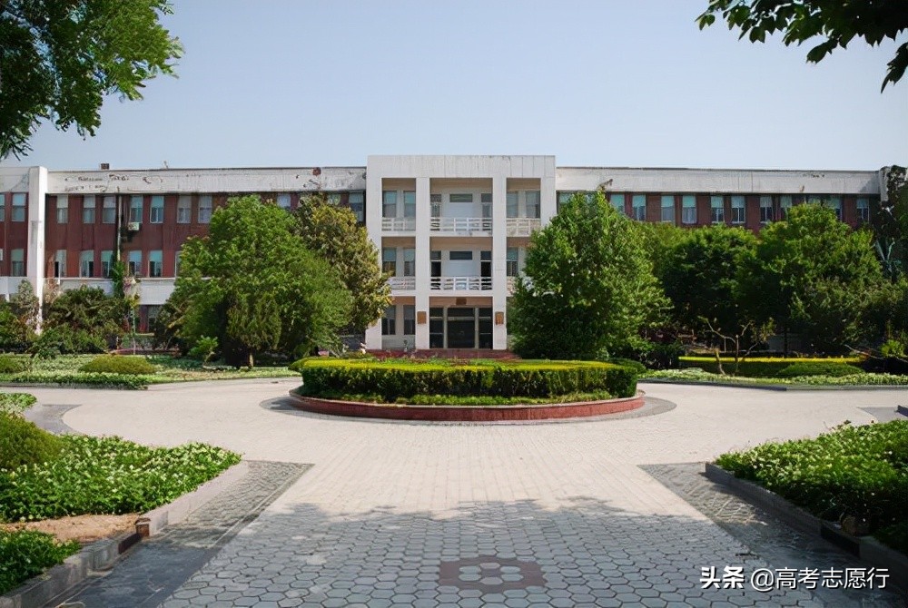 师范院校计算机专业好吗,报考计算机专业应该怎么选学校