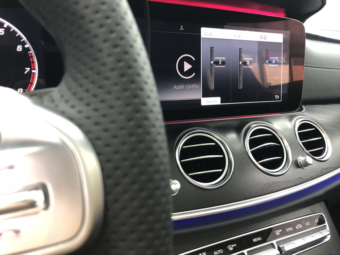 22款奔驰e300柏林之声音响效果,19款奔驰e300l改装柏林音响多少钱