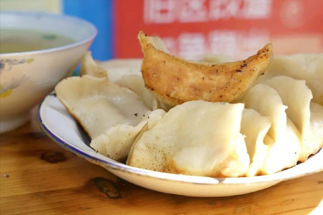 上海最大的锅贴店,上海锅贴百年老店