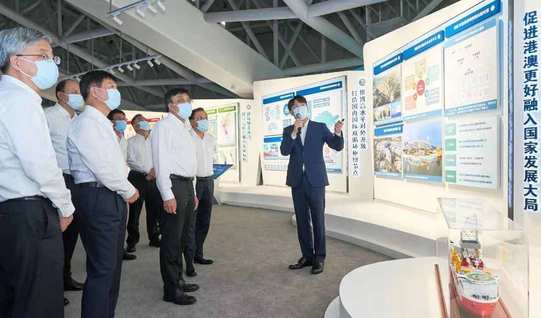 广东省考察团考察海南,海南省党政代表团成员考察