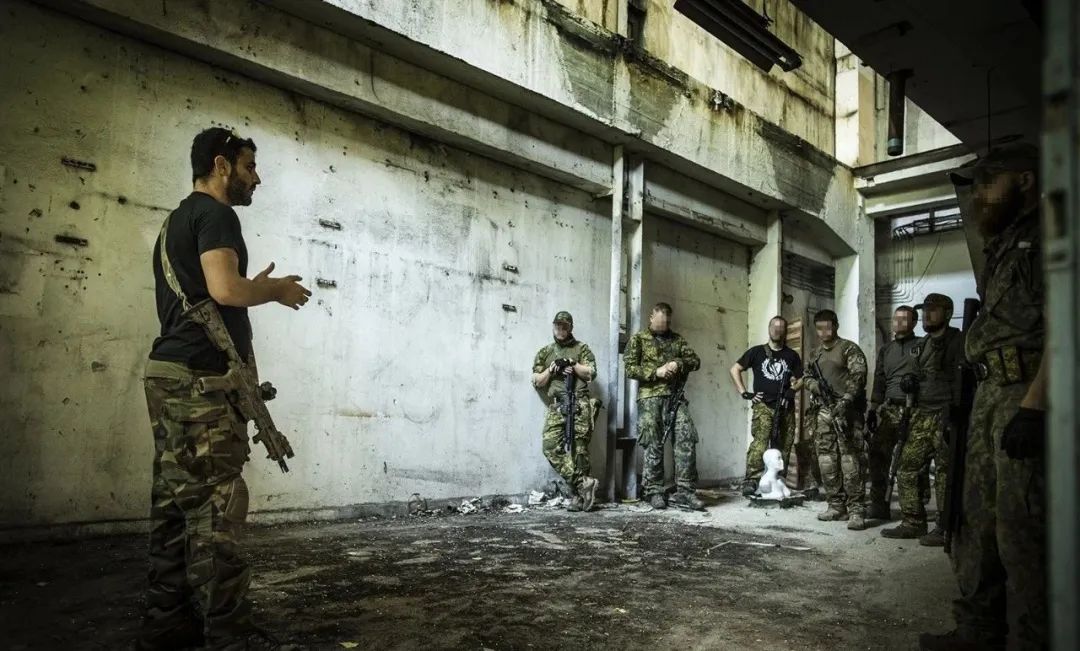 步枪卧姿控枪训练方法和技巧,步枪怎么练打得准和稳