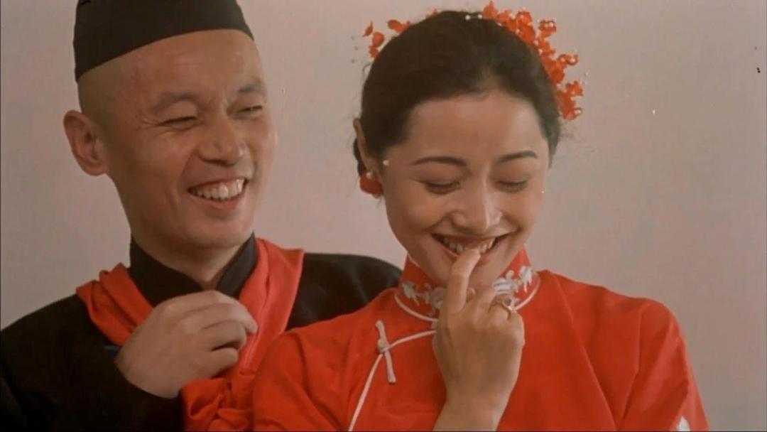 冯小刚目前的现状,冯小刚从美工到大师的辛酸奋斗史