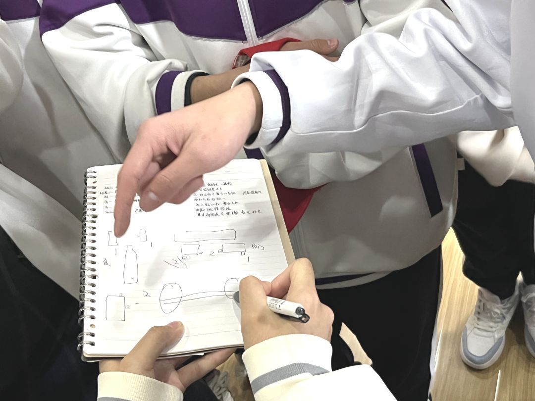 共庆生,心相连,齐前进|长实呈贡学生会集体生日团建活动