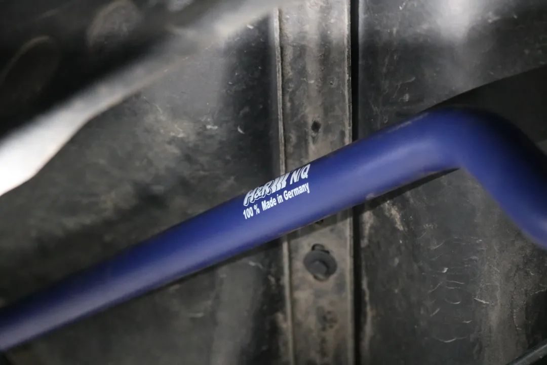 迈腾b7翻新视频成都,大众迈腾b7旧车翻新改造