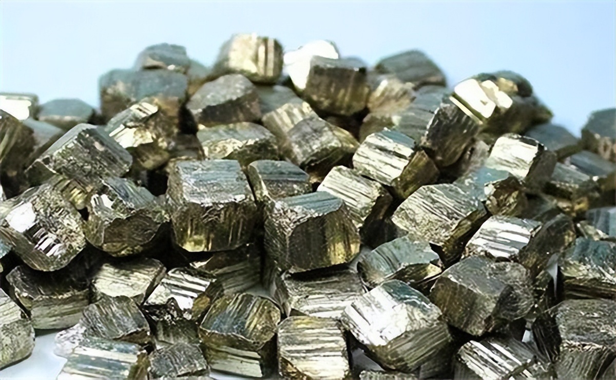 中方抛售千亿美债,中方抛售美债至8594亿