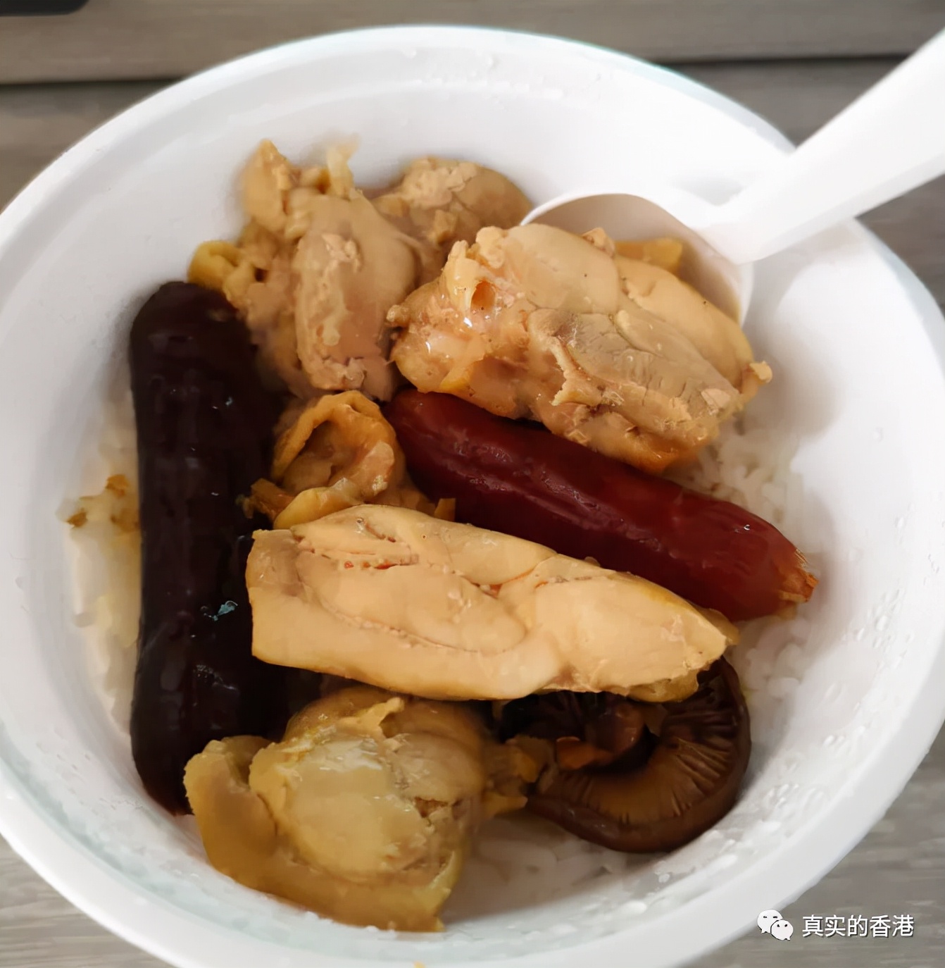 香港围封，免费三餐！还有礼品！还有钱拿！我也想被围封