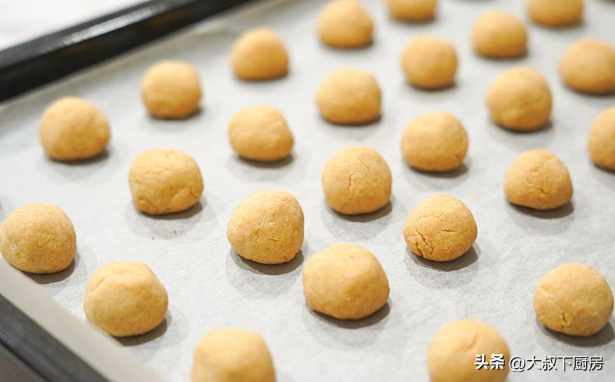 简单又好吃的雪球饼干,雪球饼干做法简单