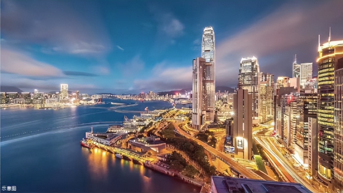 车型全!品牌多!直击底价!这个周末来海田创意广场逛汽车房产展品美食!