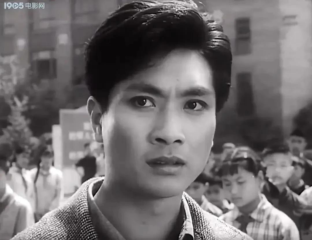 老电影小足球队员在线观看,60年代老电影小足球队员完整版