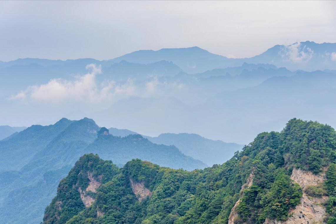 李商隐的夜雨寄北表达什么,唐诗三百首夜雨寄北李商隐