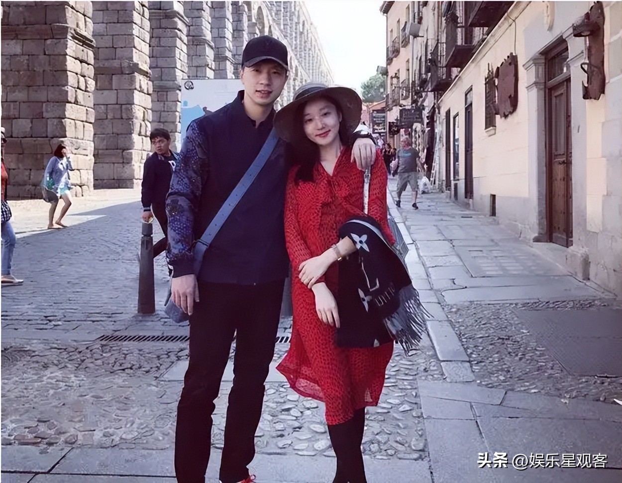 马龙在大赛为什么打不过王皓,马龙赢过几次王皓