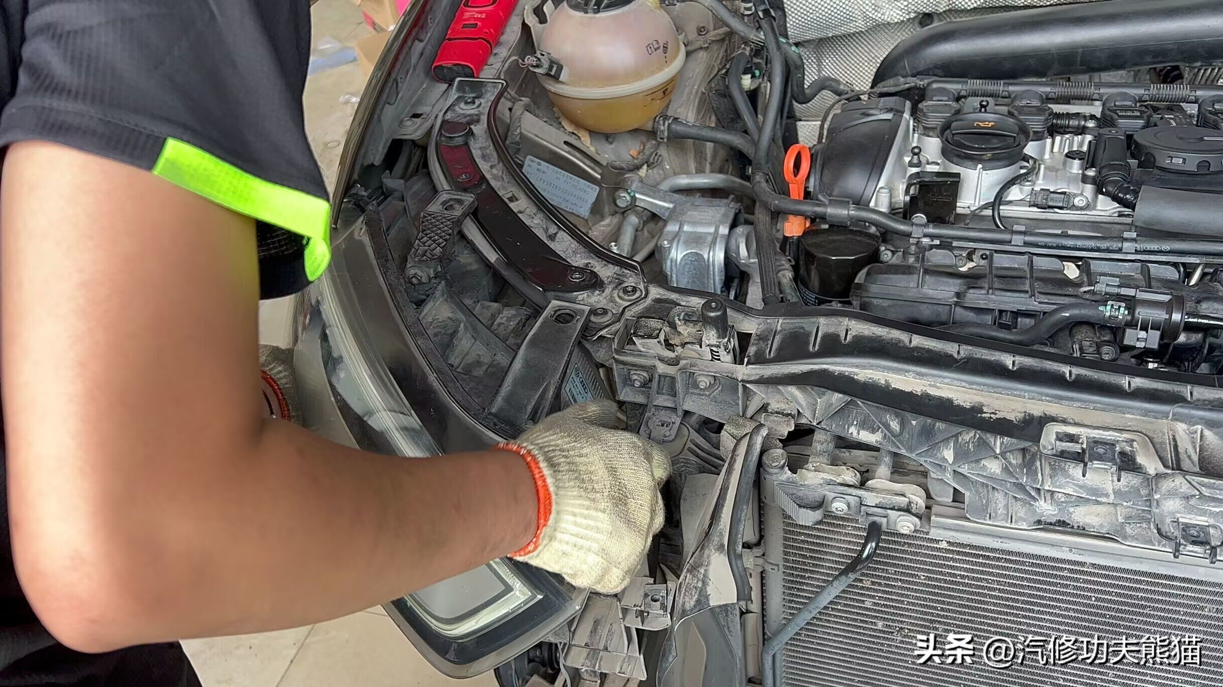 奥迪q3修车,奥迪q3烧机油大修发动机