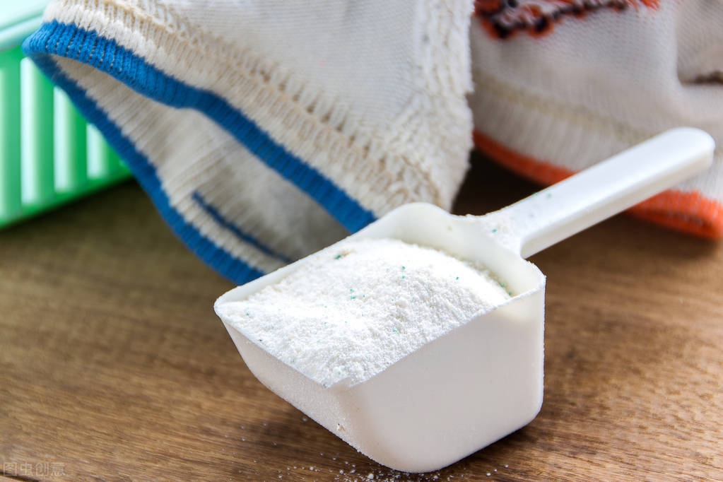 白糖和洗衣粉能解决什么难题,白糖倒在洗衣粉里有什么作用