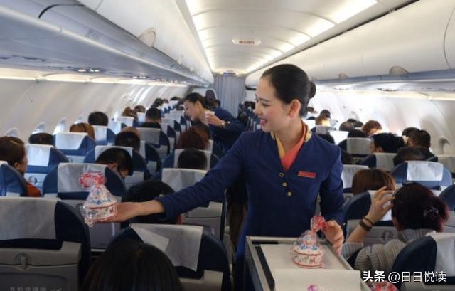 空姐一般多少岁退休,空姐退役后多大退休