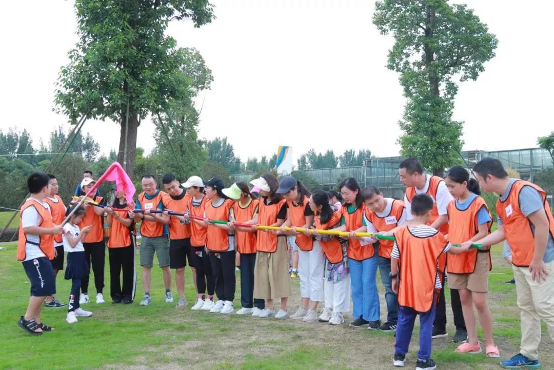 金苹果李滔老师,运动会开幕式金苹果锦城一中