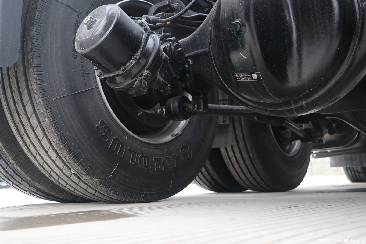 国产最新款大马力重卡,马力最大跑得最快的国产重卡价格