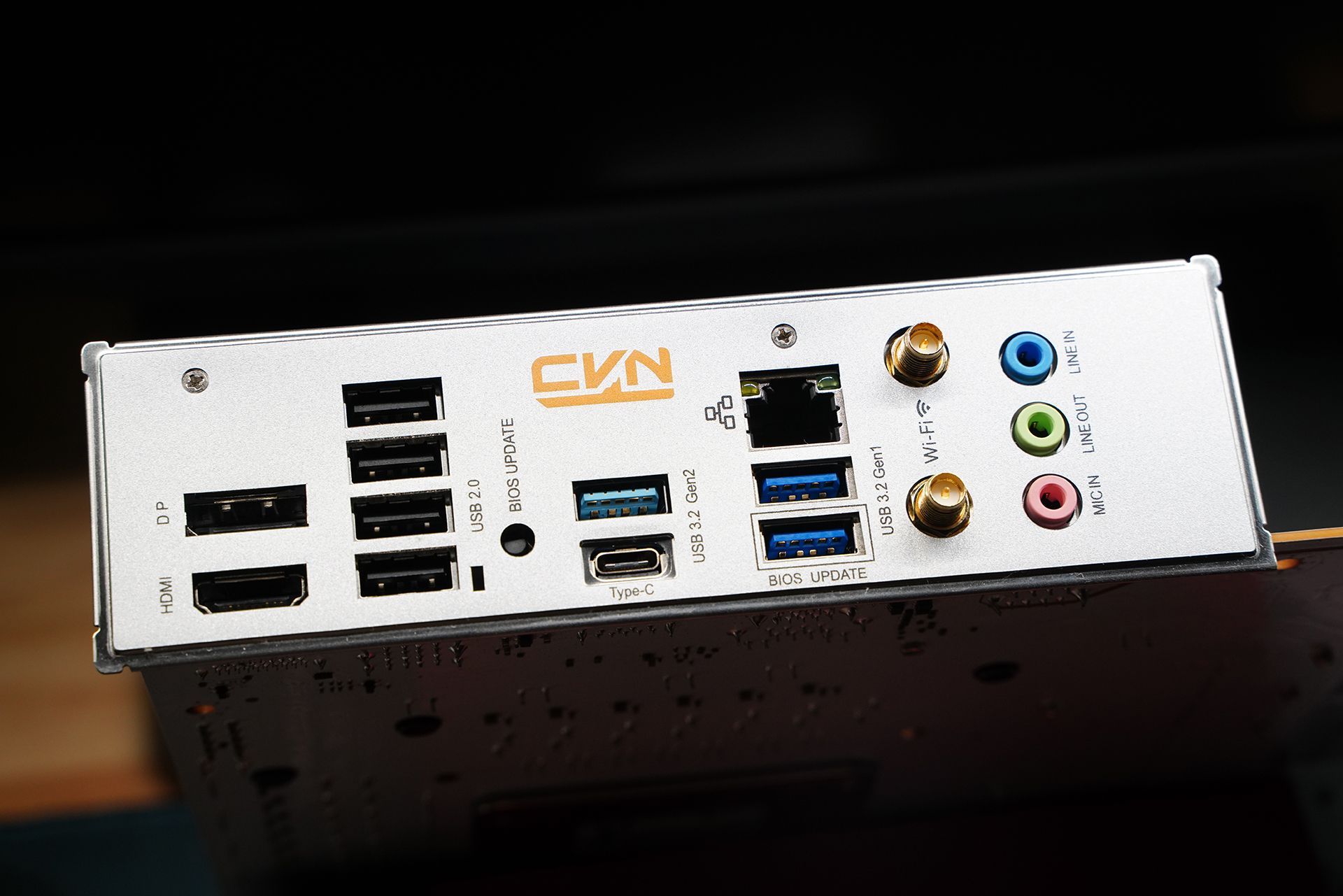 z790主板七彩虹搭什么cpu,七彩虹z790冰霜巡洋舰搭配什么cpu