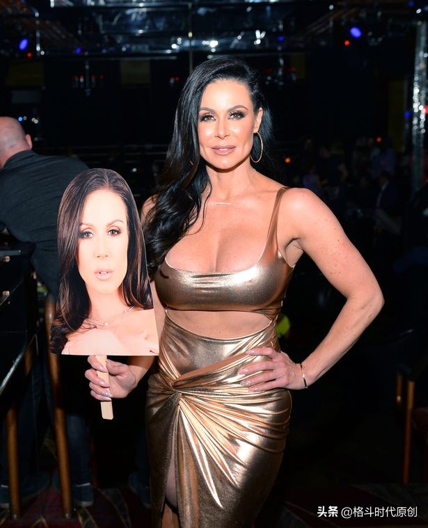 裸拳比赛外国女拳手,澳大利亚女拳手惊艳全场比赛