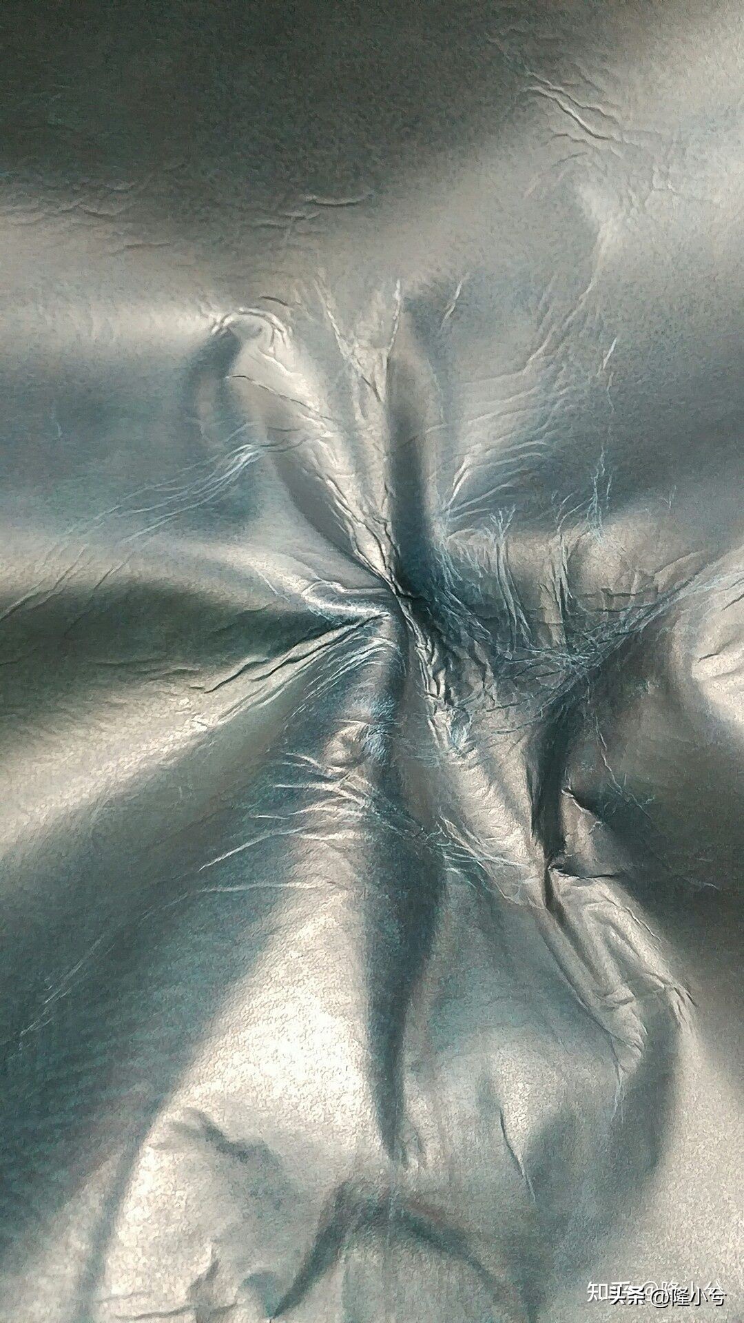 网上5千元的真皮沙发质量靠谱吗,奥左真皮沙发质量怎么样