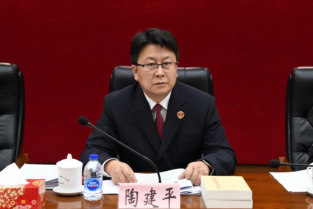 凝心聚力跑出建设加速度,凝心聚力做服务跑出发展加速度