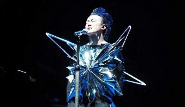 陈奕迅批评好声音,盘点明星们对陈奕迅的评价