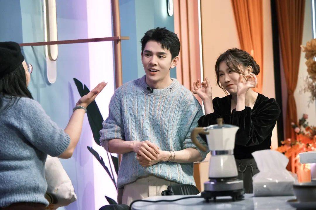 直播电商未来5年竞争对手,直播电商的市场机遇与挑战