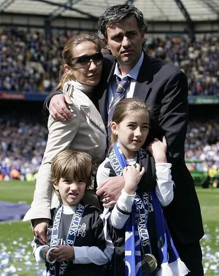 穆里尼奥执教生涯最辉煌战绩,穆里尼奥执教经历和荣誉