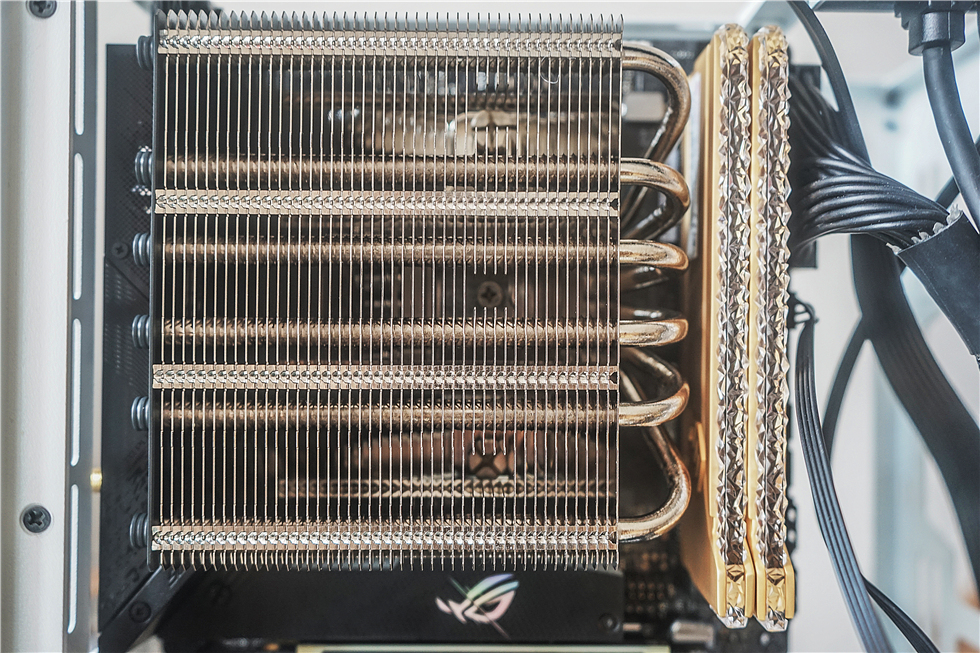 乔思伯机箱u5装机教程,桌面上的小垃圾桶