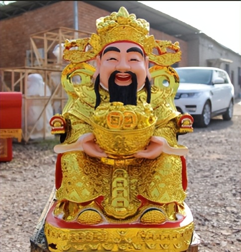 揭秘财神爷佛像清洗的过程：信仰、敬意与财运的交织