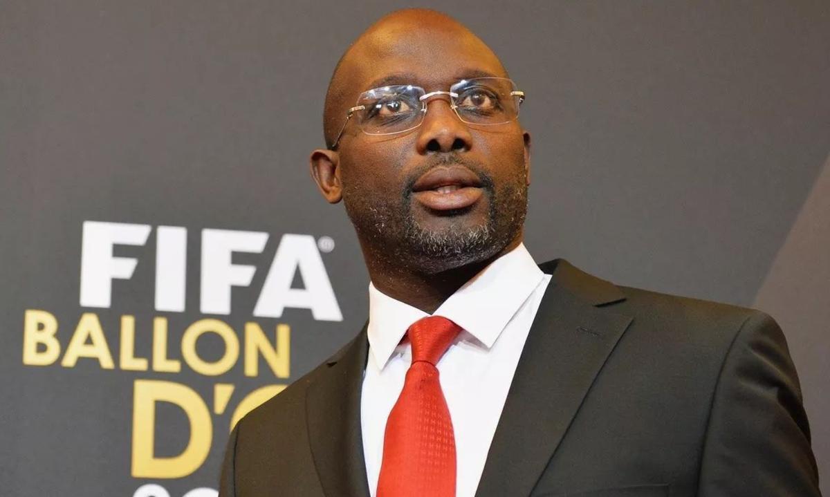 卡卡罗纳尔多世界杯,罗纳尔多世界杯捧杯