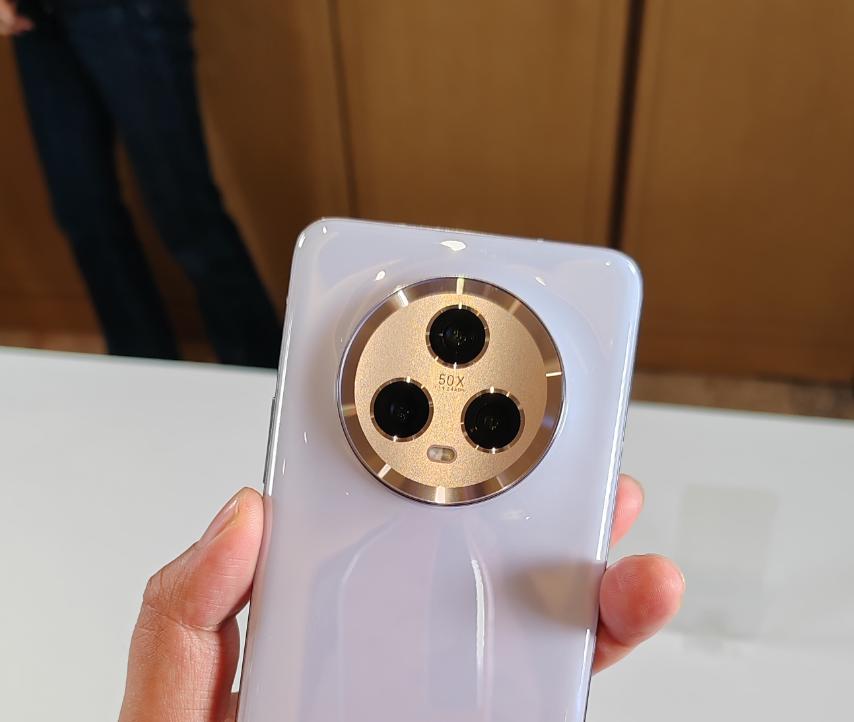 华为畅享60对比荣耀magic5,华为畅享60x和荣耀magic4至臻