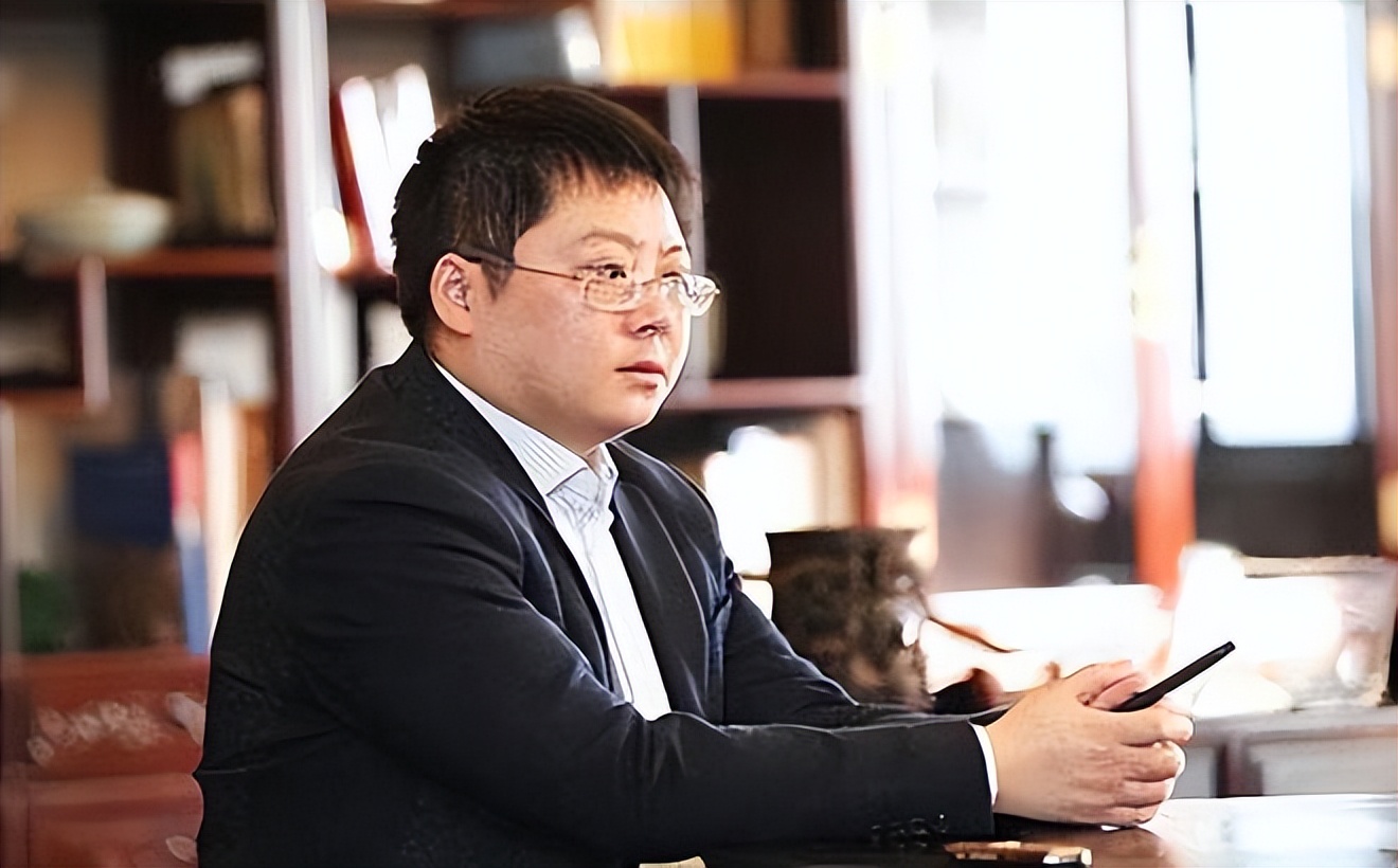 中国高中生在缅北组建私人武装,在缅北建立私人武装犯法吗