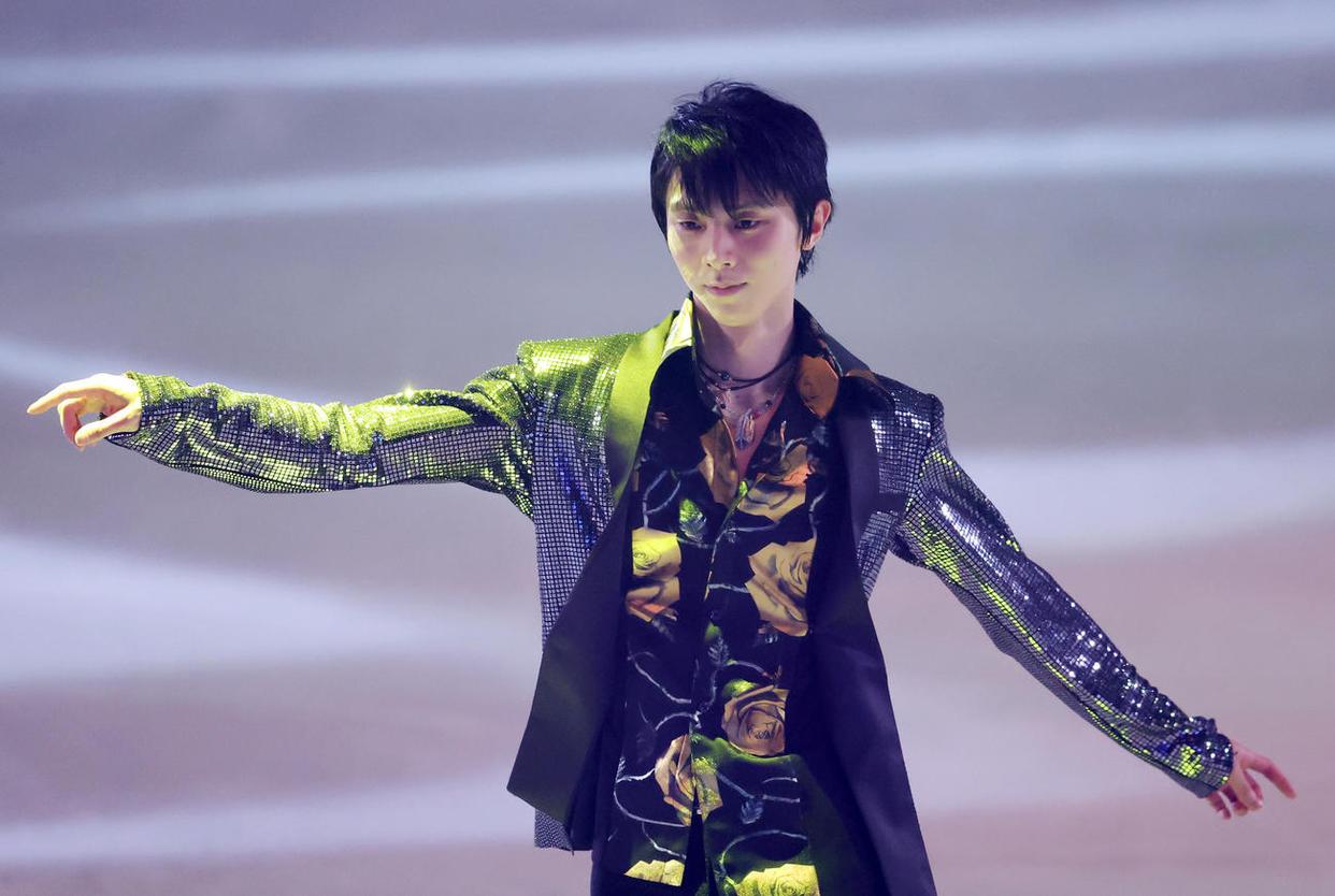 羽生结弦考斯滕黑金图片,羽生结弦黑金考斯滕哪场比赛