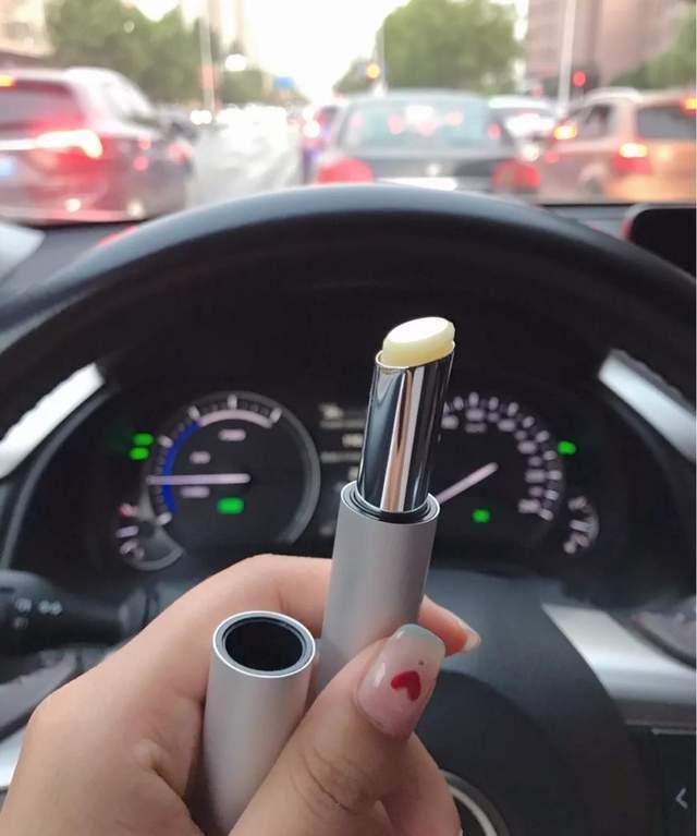 最适合不化妆用的口红大牌,保湿型最好的牌子口红