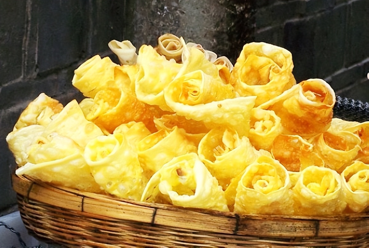 大理鹤庆县城有哪些美食,昆明大理有什么特色美食