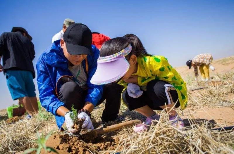 敦煌月牙泉镇最新规划,敦煌市鸣沙山月牙泉景区服务中心