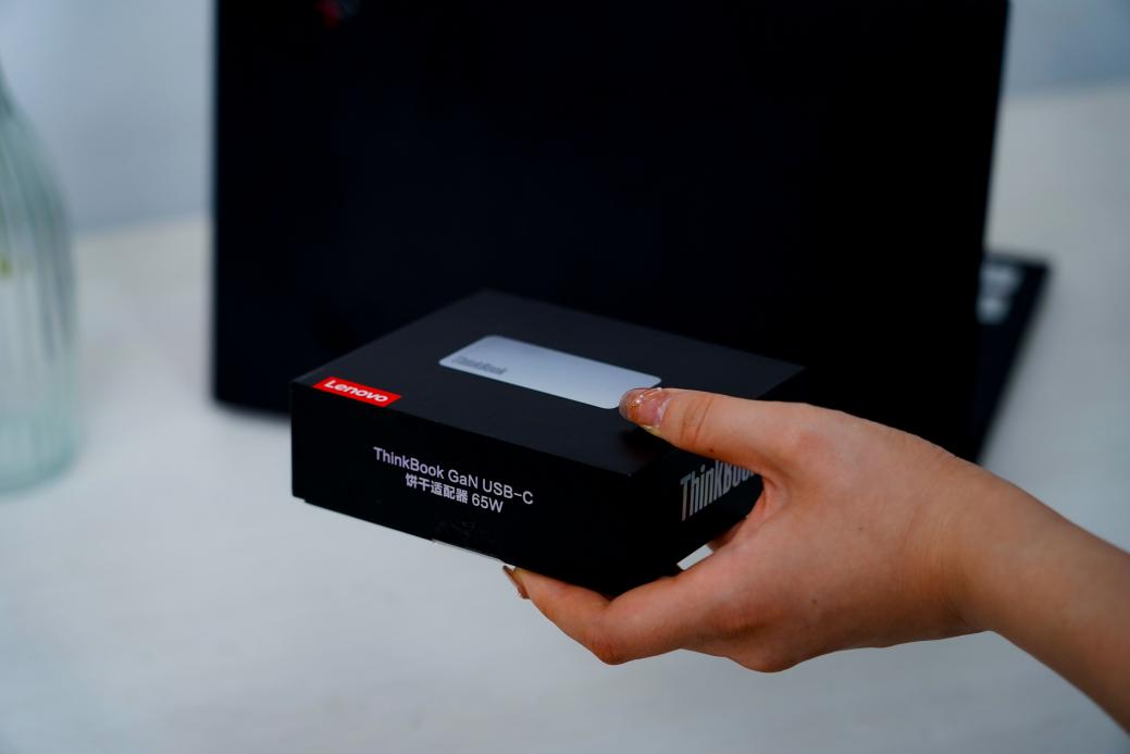 联想笔记本65w氮化镓充电器,联想拯救者r9000氮化镓充电器