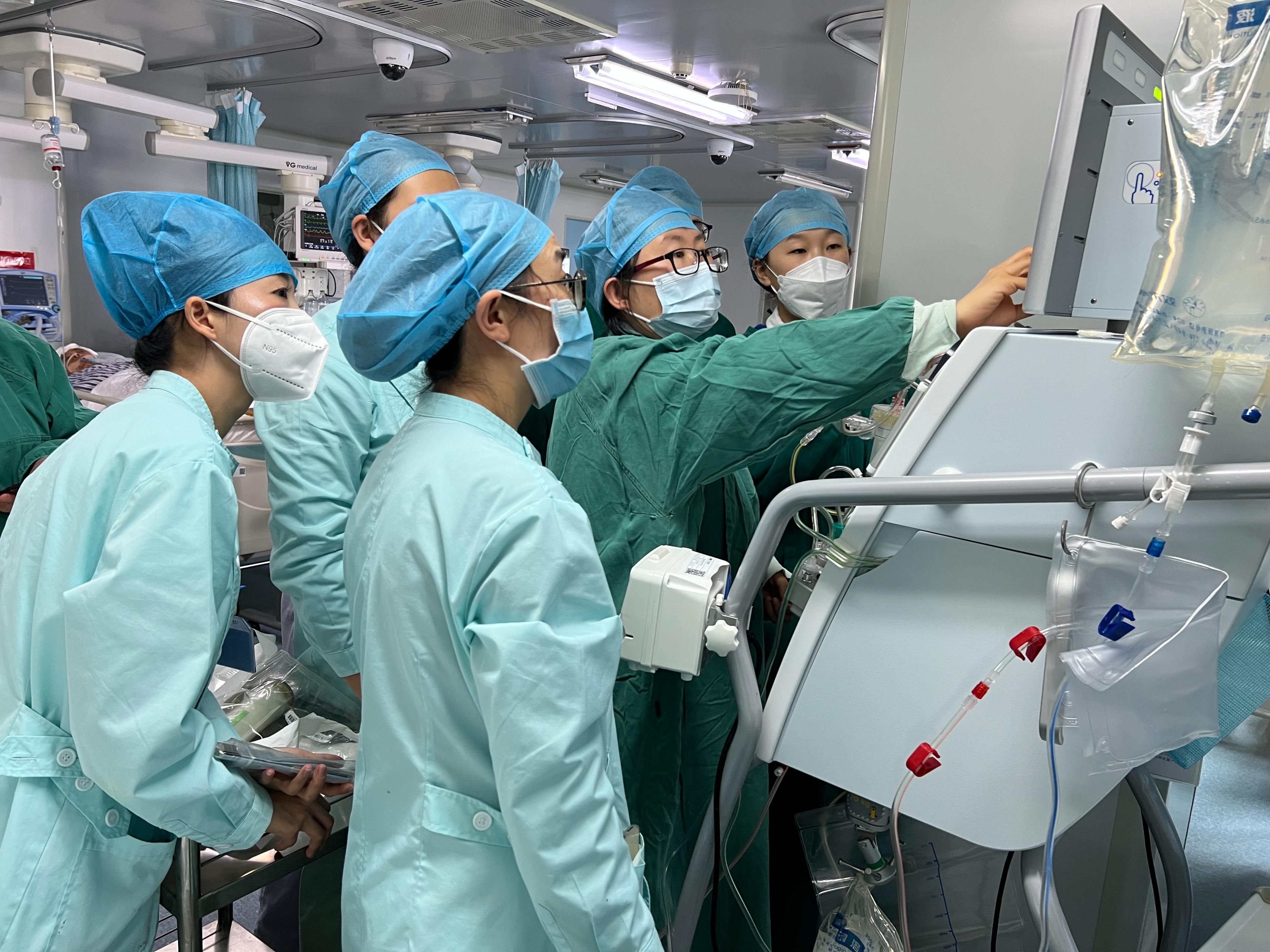 麒麟区人民医院开展首例单重血浆置换治疗